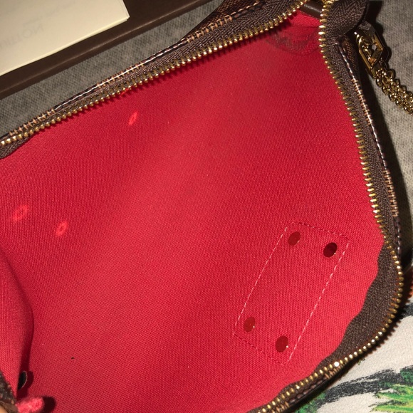 SOLD****Louis Vuitton Eva clutch Damier ebene - Picture 6 of 7